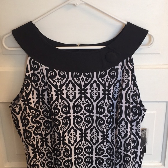 Voir Voir black and white abstract. Retro inspired - Picture 2 of 4